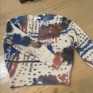 B.yu Made in Italy woool alpaca blend fitted tie-dye sweater.